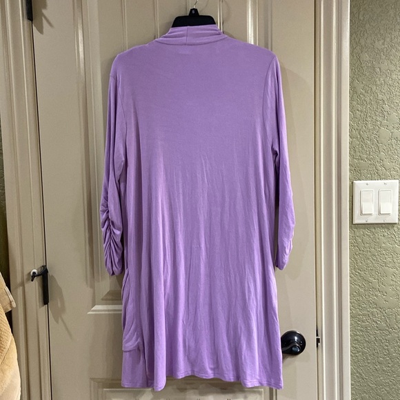 Top and/or Cardigan by The Zig Zag Stripe Brand. - Picture 16 of 16